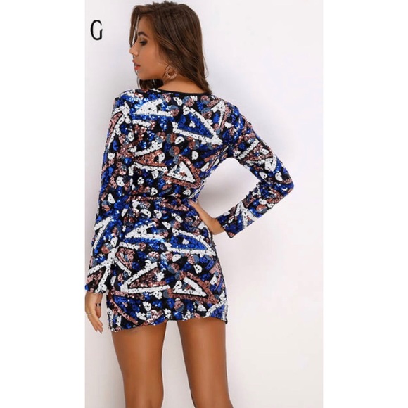 Sequin Abstract Print Body Con Dress - Picture 2 of 5